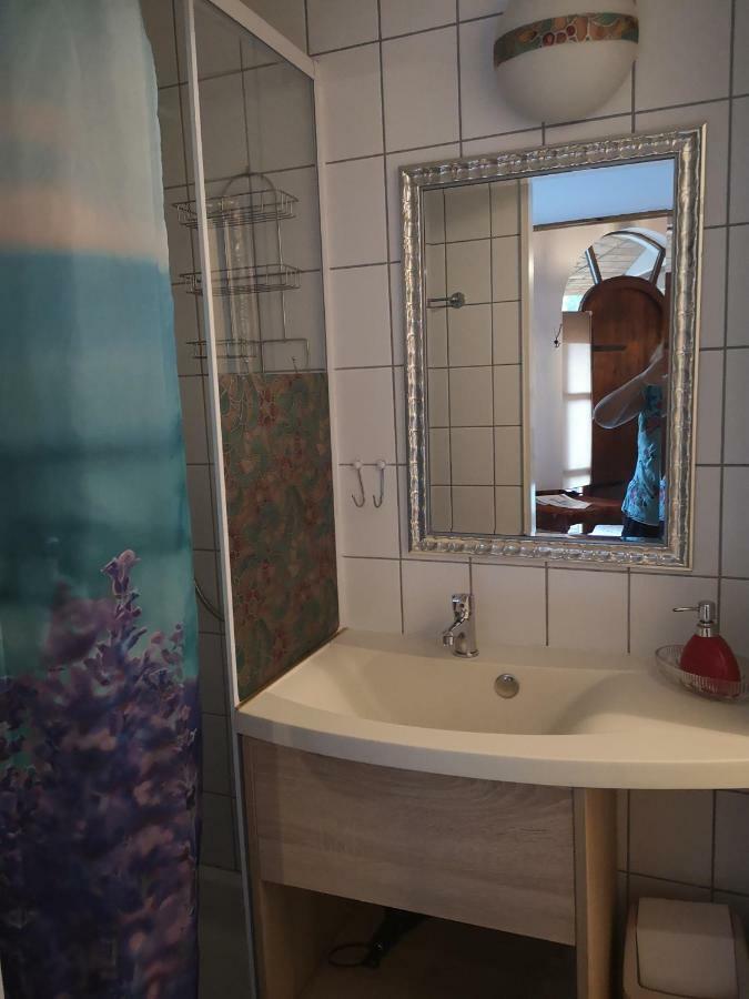 Arlekin Apartman Apartment เฮวิซ ภายนอก รูปภาพ